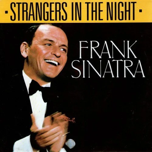 دانلود آهنگ فرانک سیناترا Strangers In The Night | کیفیت اصلی 320