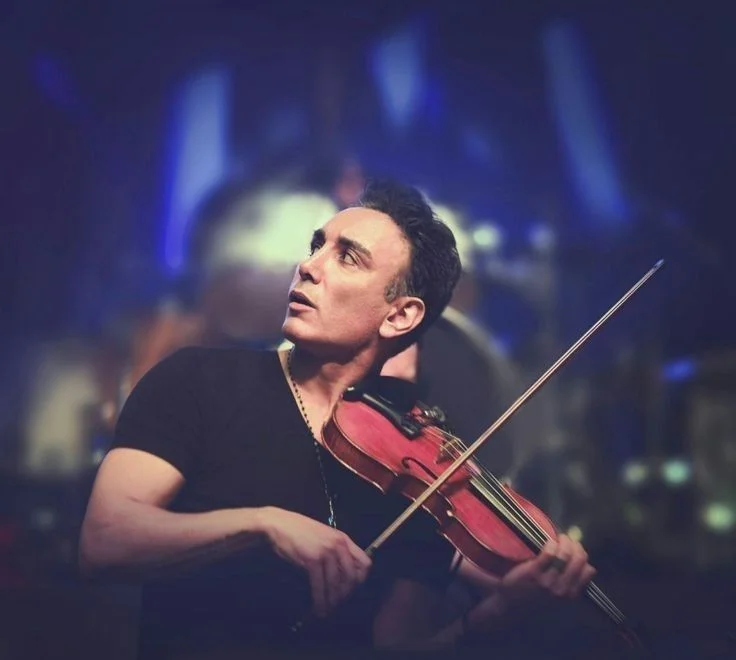 شادمهر عقیلی باطل ( اجرای زنده )